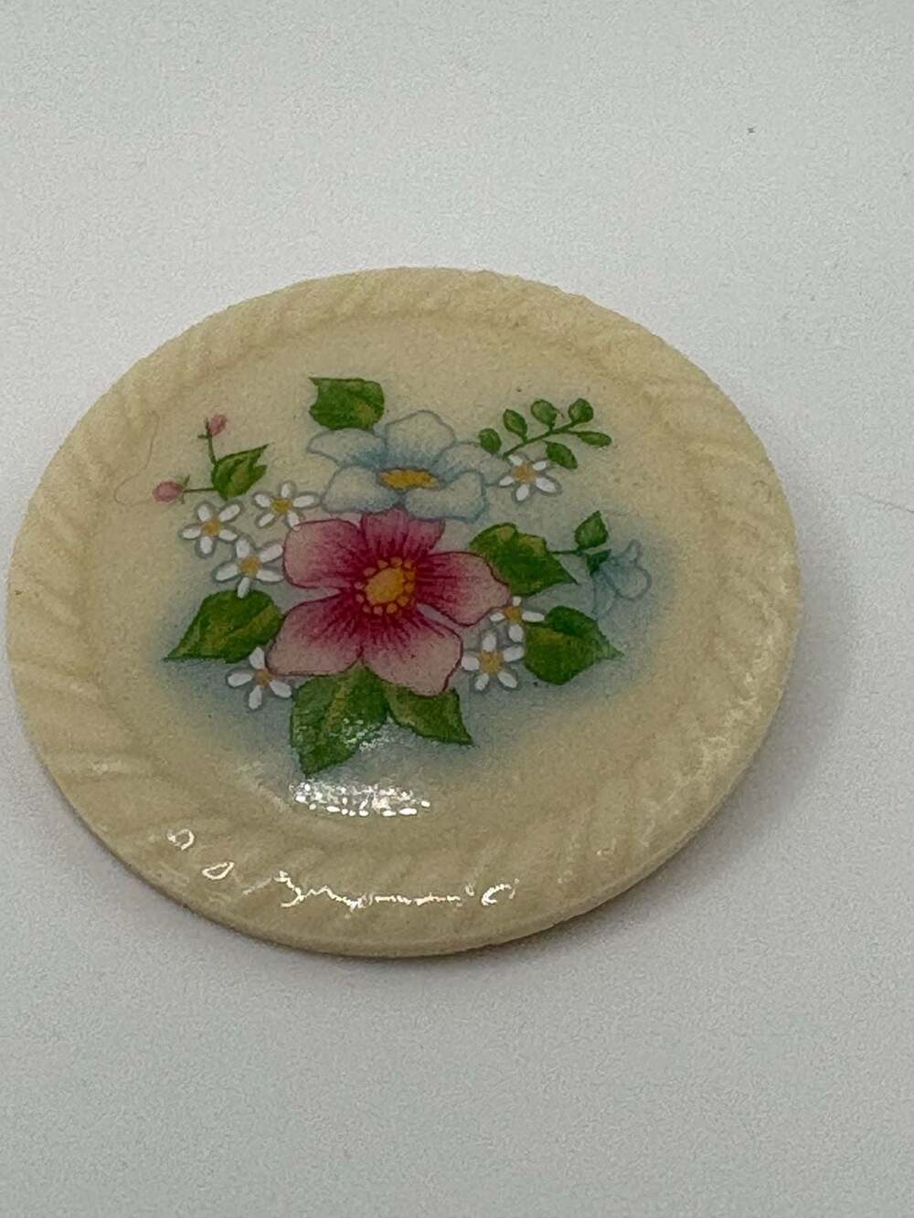 Avon Spring Bouquet Floral Ceramic Brooch